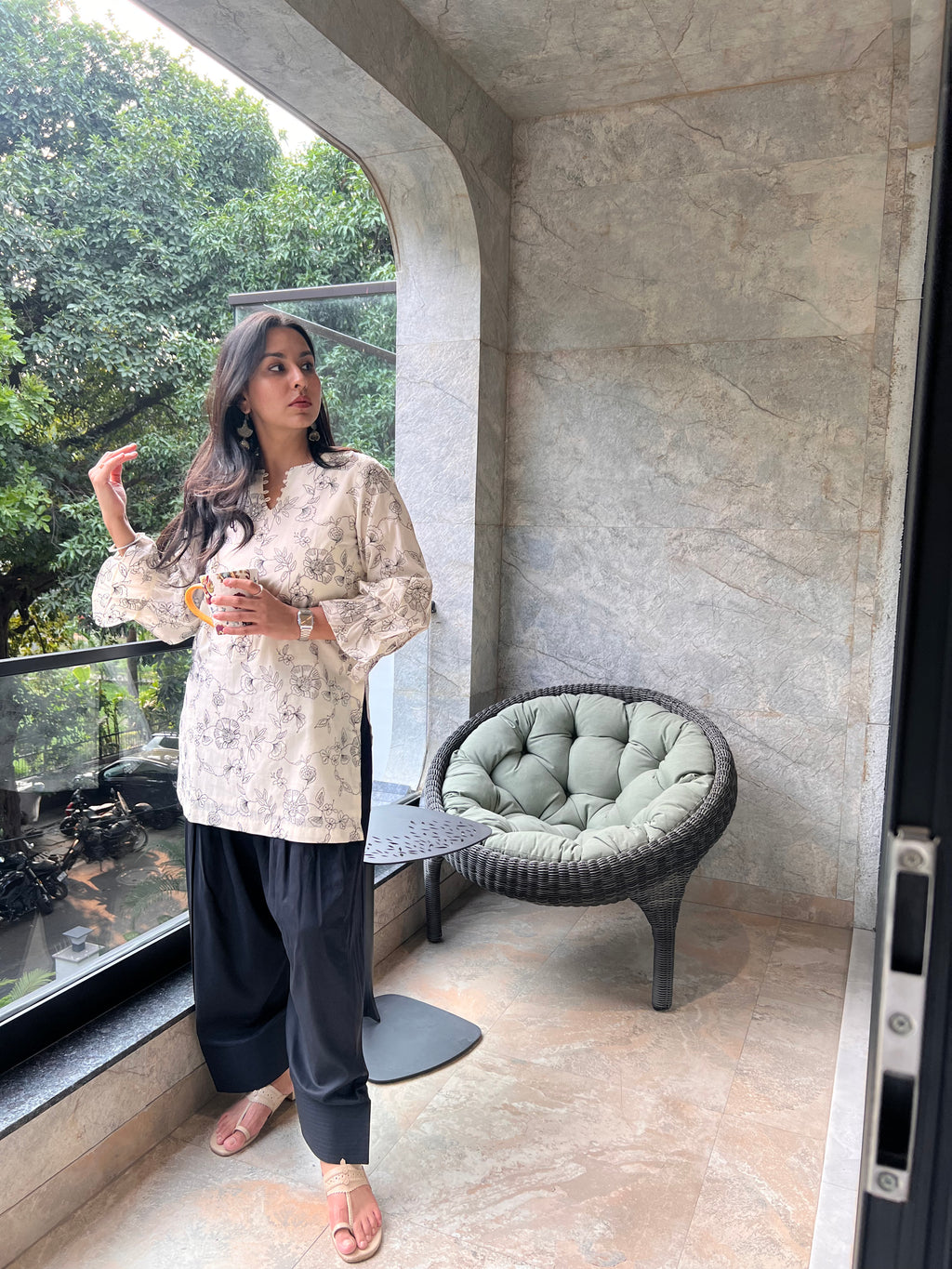 Ivory Floral Thread-Embroidered Kurta with Black Farshi Salwar