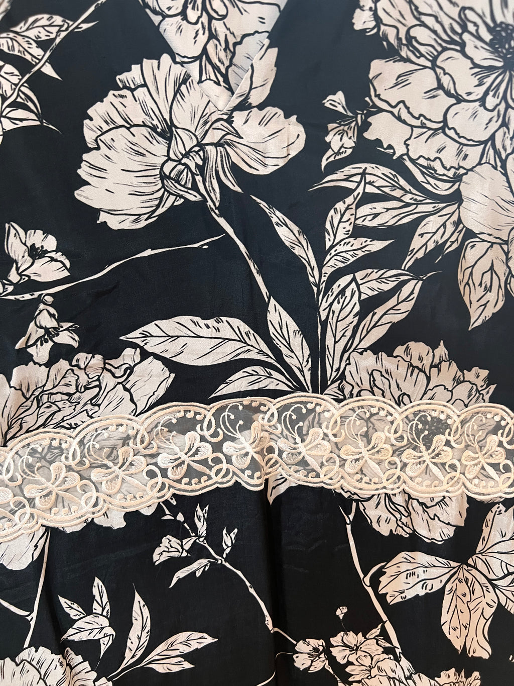 Black & White Floral Print A-Line Kurta Set