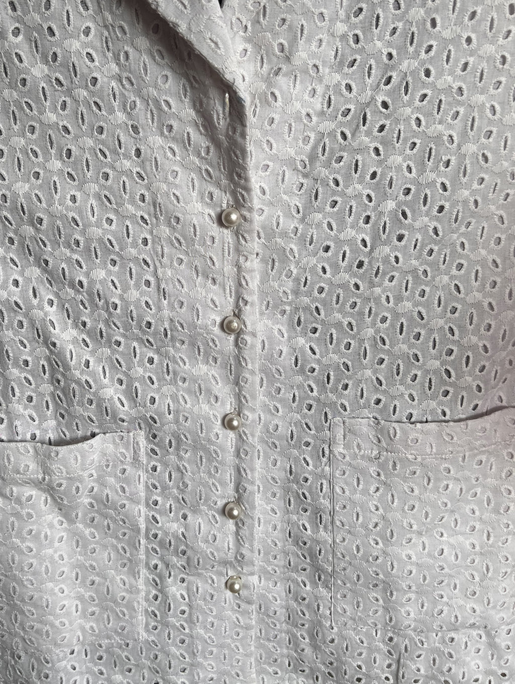 White Schiffli Lapel-Collar Top & Black Flare Pants Set