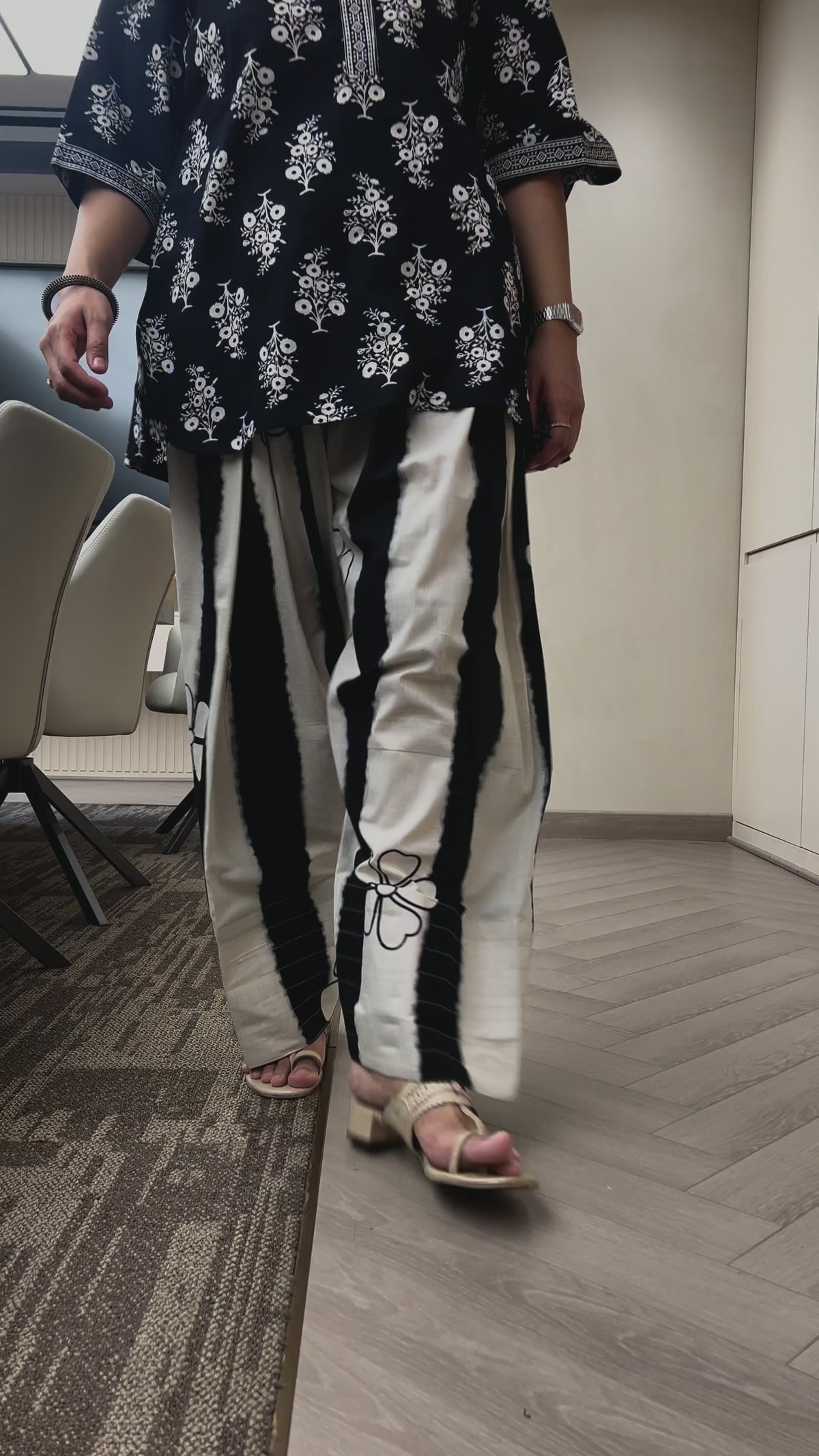 Monochrome Buti Kurta & Farshi Salwar Set